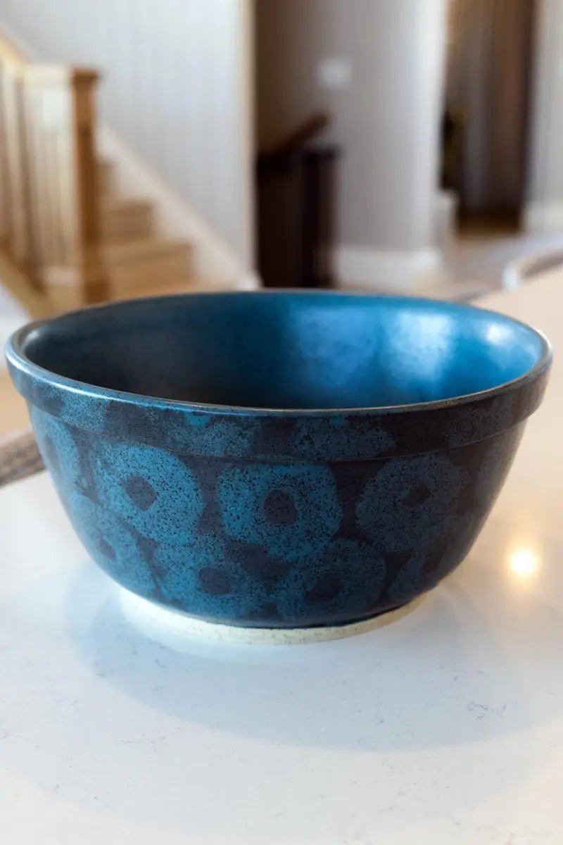 XL Hand - Ringed Decorative Stoneware Serving Bowl (Charcoal & Cerulean) - Dan Pearce Ceramics