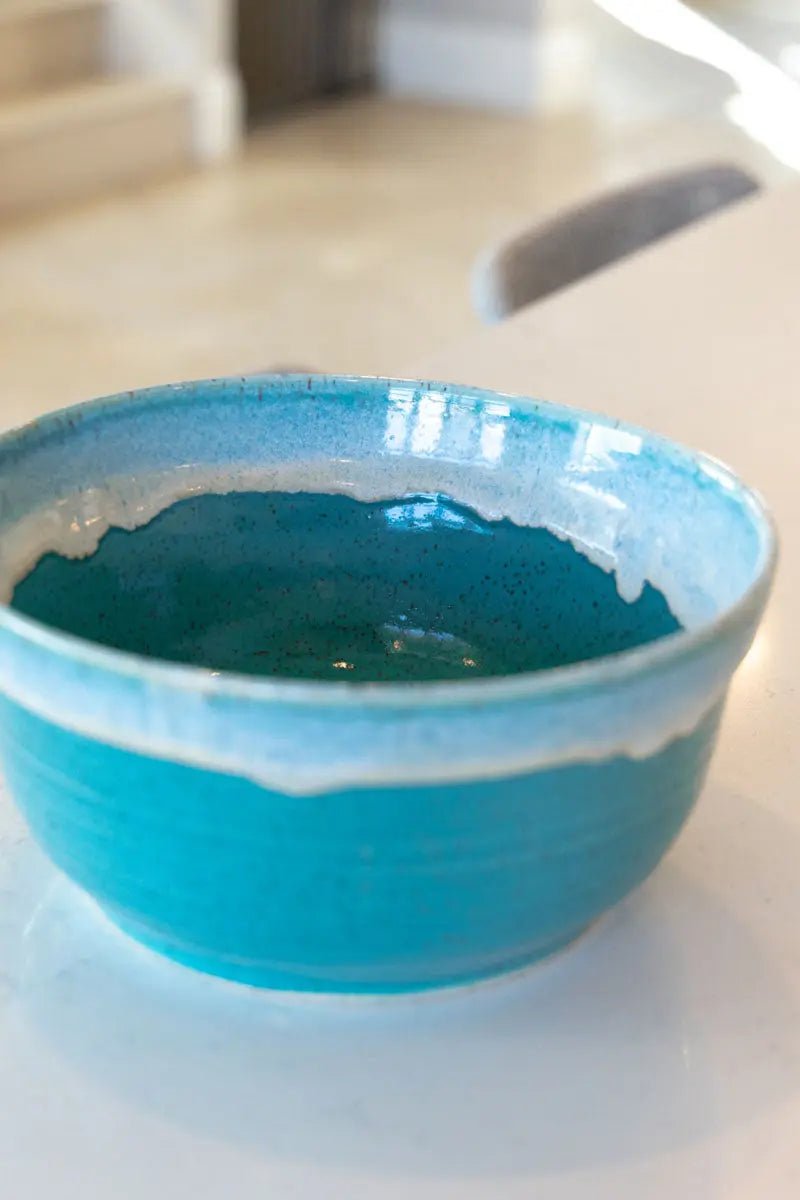 XL Serving Bowl - Turquoise & Icing Cream on Speckled Clay (Premium) - Dan Pearce Ceramics