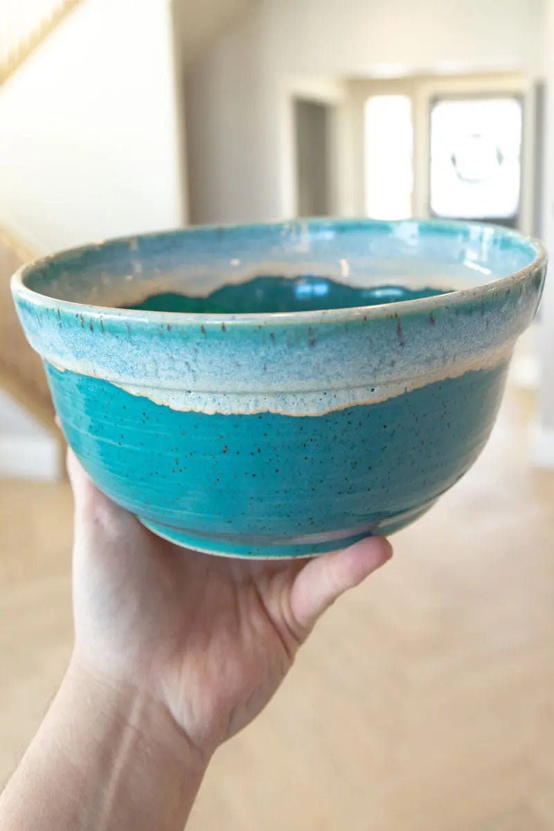 XL Serving Bowl - Turquoise & Icing Cream on Speckled Clay (Premium) - Dan Pearce Ceramics