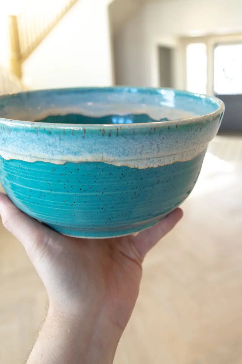 XL Serving Bowl - Turquoise & Icing Cream on Speckled Clay (Premium) - Dan Pearce Ceramics